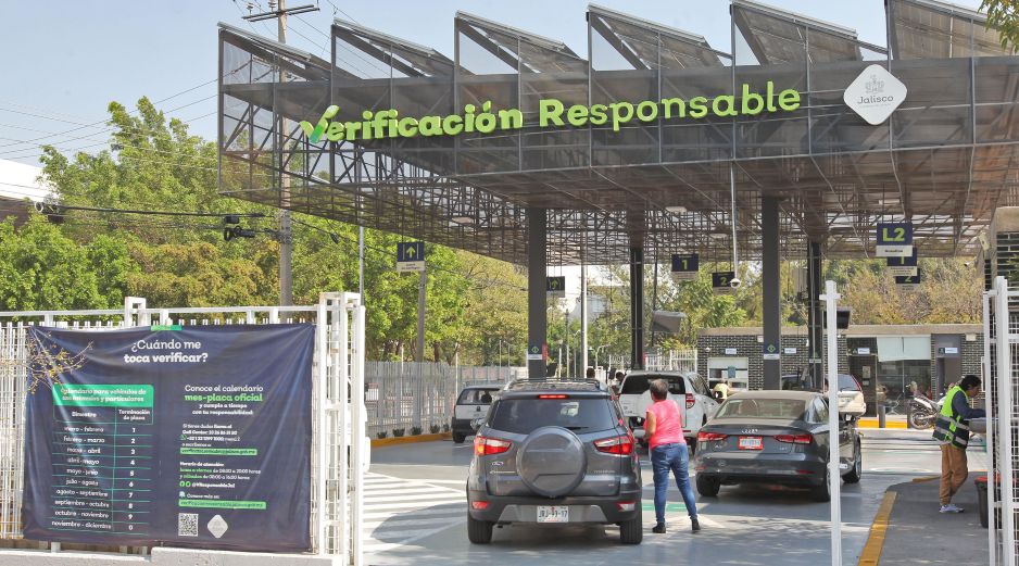 Desde el pasado mes de marzo, las autoridades del Gobierno de Jalisco se han implementado sanciones para aquellos vehículos que no hayan llevado a cabo la Verificación Vehicular dentro del periodo estipulado en este año 2024. EL INFORMADOR / ARCHIVO