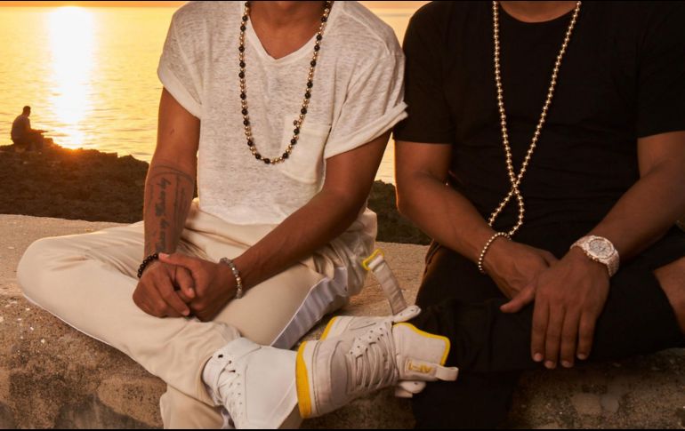 ¡No te muevas! ¿Tienes las piernas cruzadas? En esta nota aparecen algunas de las consecuencias. EFE / ARCHIVO