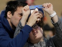 El eclipse solar es un evento astronómico de gran relevancia que tiene cautivados a millones de mexicanos. AP / ARCHIVO