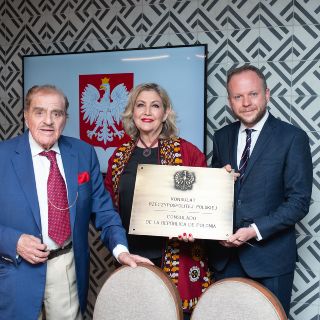 El nuevo consulado honorario de Polonia abre sus puertas