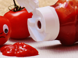 La Procuraduría sugirió consumir la salsa o imitación cátsup con moderación. ESPECIAL/CANVA