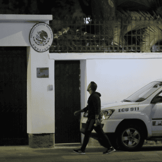 López Obrador dice que México dará asilo político a exvicepresidente de Ecuador