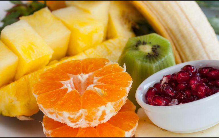 A veces se requiere ingerir multivitamínicos o suplementos alimenticios cuando las vitaminas no son absorbidas correctamente de los alimentos. ESPECIAL / Foto de engin akyurt en Unsplash