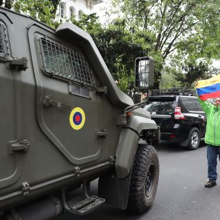 Trasladan a exvicepresidente de Ecuador a cárcel de máxima seguridad La Roca