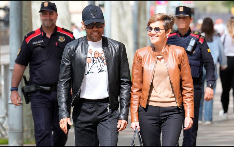 El exjugador de Barcelona utilizó su cuenta de Instagram para dejar claro que seguirá sin dar entrevistas al respecto de su situación legal. EFE / A. García