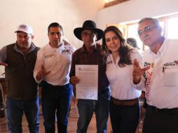 Laura Haro destacó que los miembros que integran la Coalición Fuerza y Corazón por Jalisco son personas preparadas, confiables y empáticas. CORTESÍA