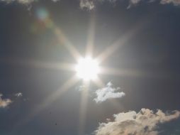 Y aunque el eclipse durará alrededor de más de dos horas, será a lo largo de entre 3.5 a 4 minutos que el cielo de la tarde se oscurezca por completo, como si la noche se apoderará del día sin miramientos. NTX / ARCHIVO