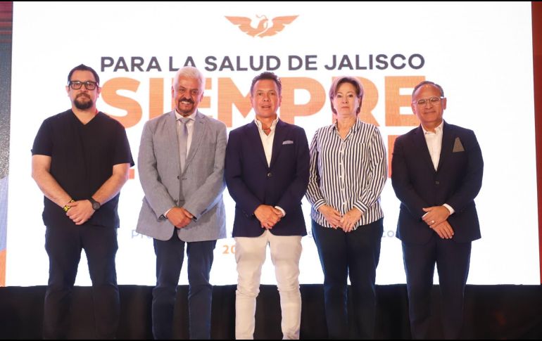 El candidato anunció medidas para fomentar la permanencia de médicos especialistas en Jalisco, como el otorgamiento de créditos hipotecarios para la adquisición de vivienda en las regiones. CORTESÍA