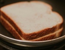 La Profeco analizó 46 productos en 10 variedades de pan. UNSPLASH/Gio Bartlett