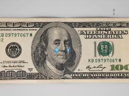 Nuestra moneda se cotiza en los mercados internacionales alrededor de los 16.34 pesos por dólar al mayoreo. ESPECIAL/ Foto de engin akyurt en Unsplash