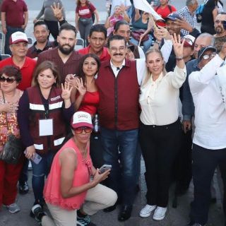 Carlos Lomelí pide votar por las y los candidatos de Morena, durante su visita en San Andrés
