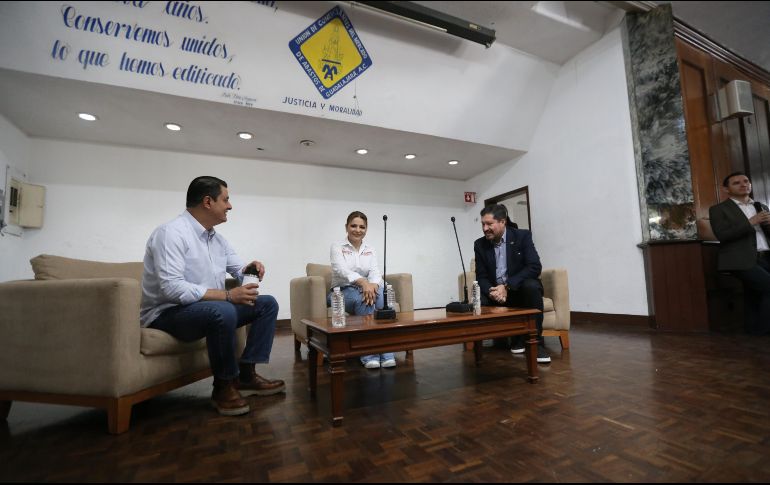 Delgadillo también propuso acciones para mejorar la vialidad en la zona y se prestará especial atención a la salubridad, recolección de basura y limpieza, esto en coordinación con el próximo alcalde de Guadalajara, José María “Chema” Martínez. CORTESÍA