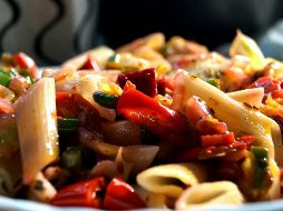 Este tipo de comidas como sopas, atunes, cremas, salsas, entre otros, contienen altos niveles de sodio. UNSPLASH / A. Firdaus