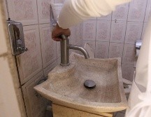 En caso de implementar las medidas que proponen los especialistas, se podría reducir un promedio del 25 al 30 por ciento del agua que se consume. EL INFORMADOR / ARCHIVO