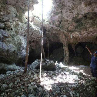López Obrador admite daño en cenote por construcción del Tren Maya