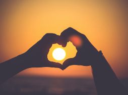 A lo largo de la historia, el amor y la relación de pareja han sido áreas de interés para filósofos, psicólogos y prominentes escritores. Unsplash.