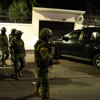 México entrega a la ONU demanda contra Ecuador