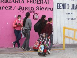 También, la SEP solicito a los centros educativos que las y los alumnos tengan descansos de 5 a 10 o 15 minutos, para que puedan tomar agua e hidratarse. EL INFORMADOR/ ARCHIVO.