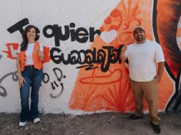 Verónica Delgadillo se reunió con jóvenes en Plaza Federalismo, donde también se inauguró un mural que representa los íconos de la ciudad de la mano de Alejandro Navarrete. ESPECIAL