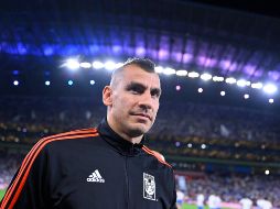 Nahuel Guzmán podría recibir una sanción por conducta impropia tras manejar un objeto de luz para impedir la visión del guardameta Estaban Andrada. IMAGO7.