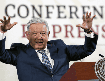 López Obrador defendió hoy la votación del polémico Fondo de Pensiones, una bolsa de 40 MMDP que busca garantizar el pago de jubilaciones con 100% del último sueldo. EFE / M. Guzmán