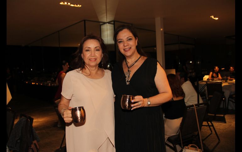 Martha Samaniego y Maru Aguirre. GENTE BIEN JALISCO/ Escamilla Esmeralda