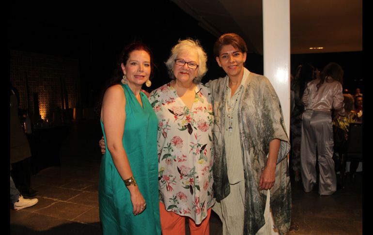 Yessica Villa, Paty Camarena Marisa Jiménez. GENTE BIEN JALISCO/ Escamila Esmeralda
