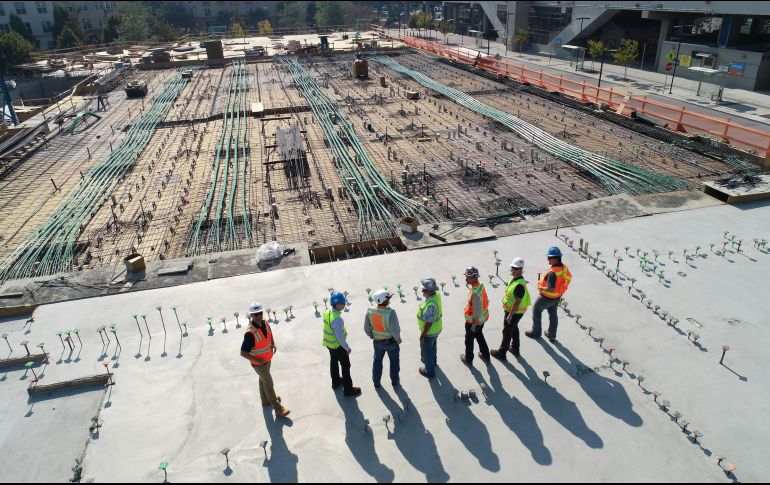 El  ingreso promedio mensual de la clase media es de 22 mil 297 pesos. UNSPLASH / Scott Blake