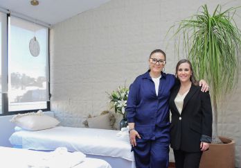 Marigel Moreno y Susana Delfín en Aina Wellness Spa. GENTE BIEN JALISCO/ Marifer Rached