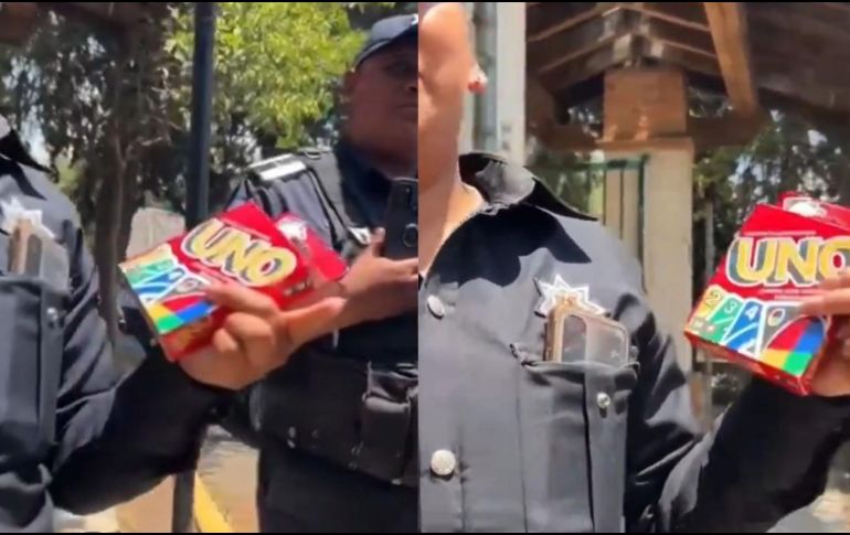 Dos chicas y un chico fueron presuntamente detenidos por oficiales de la policía de Toluca. ESPECIAL.