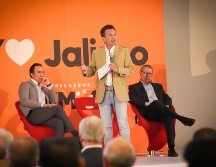 Pablo Lemus Navarro se comprometió a la renovación al 100% de las escuelas de educación básica, así como un plantel de educación superior para las y los jóvenes. CORTESÍA/ Pablo Lemus.