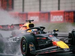 Verstappen consiguió su sexta pole consecutiva. EFE/A. Plavevski