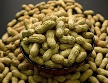 Los frutos secos le aportan a nuestro organismo ácidos grasos insaturados y otros nutrientes que colaboran con la disminución de la inflamación. AP / ARCHIVO