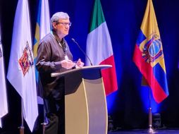 En la conferencia de clausura del CIAM 2024, Sánchez Mendiola, compartió que al conocimiento básico de la biología, ahora también se agregan dos componentes más “el aprendizaje profundo” y la “empatía y la conección”. EL INFORMADOR/J. Padilla.