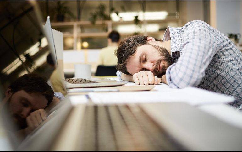 Martha Gauntlet, investigadora de la Universidad de Murcia, señaló que en cuanto a la calidad del sueño influye mucho si se toma una siesta en la cama o en el sofá. Pixabay.