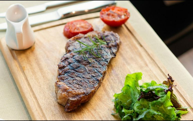 La Universidad de Harvard ha presentado una serie de pautas dietéticas respaldadas por la investigación científica. Unsplash.