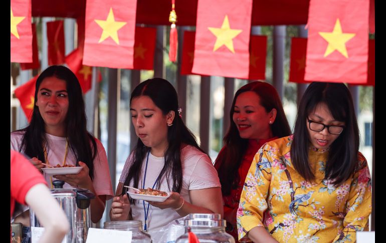 Este domingo regresó la Feria Internacional Gastronómica (FIGA) de Guadalajara, un festival cultural y de gastronomía, que tiene como objetivo recaudar fondos y festejar las relaciones diplomáticas de la ciudad con el mundo. EL INFORMADOR / H. Figueroa