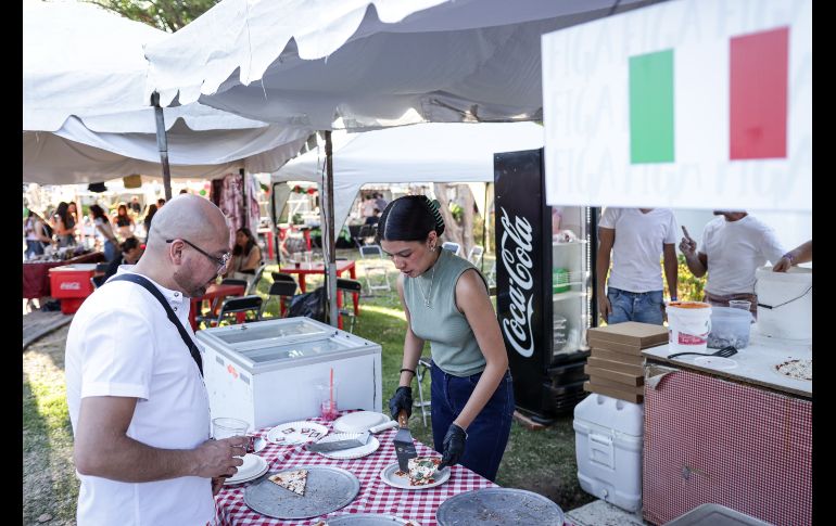 Este domingo regresó la Feria Internacional Gastronómica (FIGA) de Guadalajara, un festival cultural y de gastronomía, que tiene como objetivo recaudar fondos y festejar las relaciones diplomáticas de la ciudad con el mundo. EL INFORMADOR / H. Figueroa