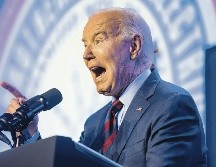 El mandatario estadounidense negó conocer sobre dicha publicidad, que invitaba a los inmigrantes a emitir su voto por él en las próximas elecciones de aquel país. EFE