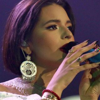 Ángela Aguilar defiende a Danna Paola