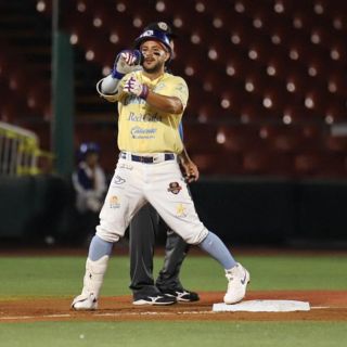 Charros de Jalisco consigue agónica victoria frente a los Toros de Tijuana