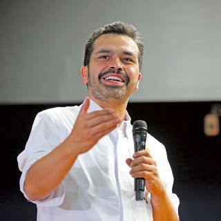 Afianza vínculos con emecistas de Jalisco: “Siempre le voy a apostar a la unidad”