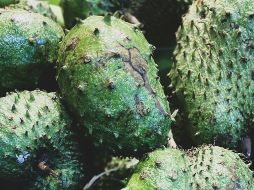 La guanábana es una fruta con múltiples beneficios. ESPECIAL/ Foto de Liar Liur en Unsplash