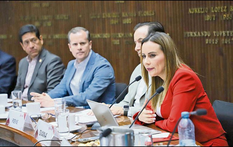 Diana González expuso sus propuestas en la Cámara de Comercio de Guadalajara. ESPECIAL