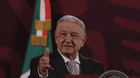 Andrés Manuel López Obrador, presidente de México, durante su conferencia matutina en Palacio Nacional. SUN/C. Mejía
