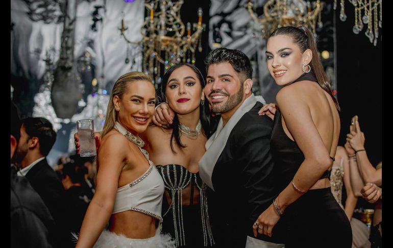 Indra Pablos, Natalia Valenzuela, Henry León y Ale Aceves. CORTESÍA