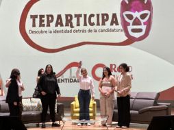 En el encuentro con las y los estudiantes, Claudia Delgadillo destacó las grandes apuestas que tiene para Jalisco: Educación, Seguridad, Salud y Gestión del Agua. ESPECIAL.