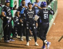 El partido, que se llevó a cabo el sábado por la noche en Chihuahua, vio a los Charros destacarse con cuatro impresionantes jonrones. CORTESÍA/ Charros de Jalisco.