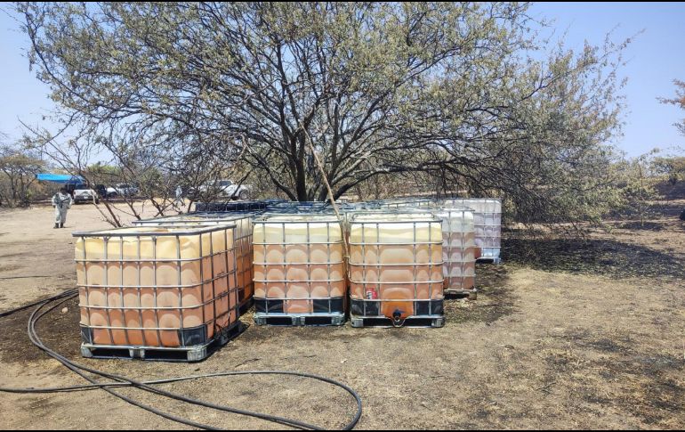 Apenas el pasado 25 de abril, la FGR también informó del aseguramiento de 6 tomas clandestinas en el poliducto. ESPECIAL / FGR