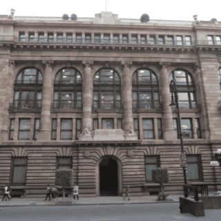 Banxico sufre pérdidas en 2023 y anuncia que no distribuirá remanentes